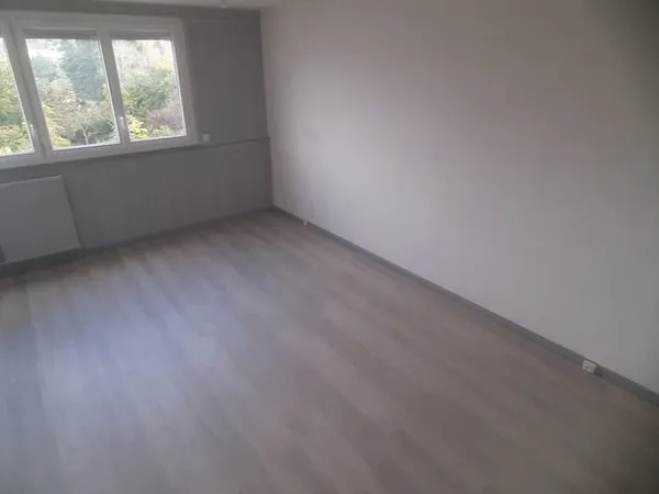Appartement F2 50m2 secteur La Métare très lumineux.