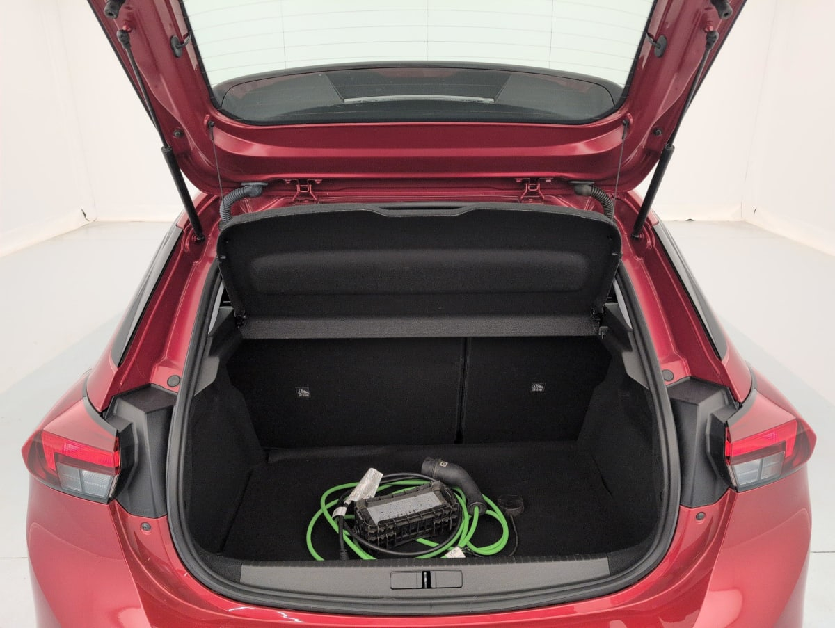 Opel Corsa — photo 11