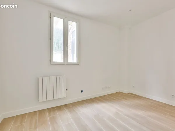 Joli Studio Rue de Crimée