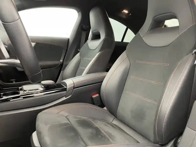 Mercedes Cla coupé 200 d 8g-dct — photo 15