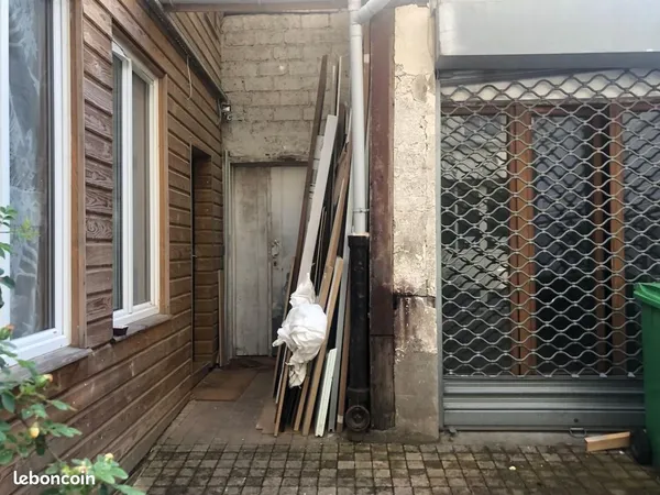 Local commercial 66 m²