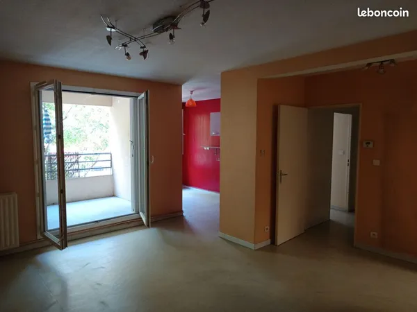 Appartement T2 - 52,40m² - 2ème étage - REF 58405034