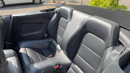 Ford Mustang Cabriolet 2.3 Ecoboost 317 - . – 2015 – 63092 km – Essence – Boîte Manuelle — photo 15