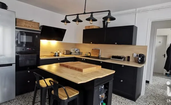 Maison 6 pièces 145 m²