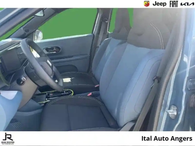 Fiat Panda grande  electrique 113ch  icône (prime cee déduite) — photo 9