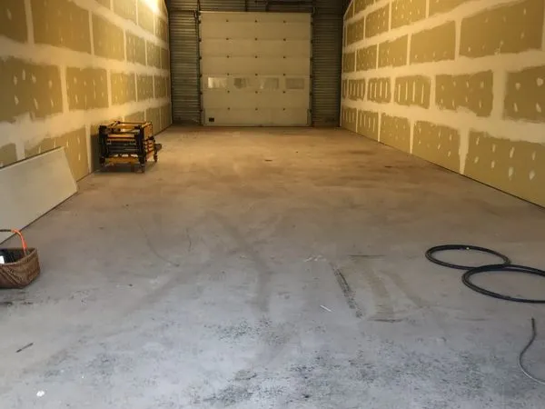 Hall / local d'activité 130 m² - oberhaslach - 119 000