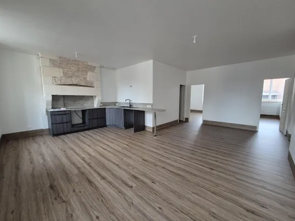 Superbe T4 neuf au coeur du centre ville libre de suite