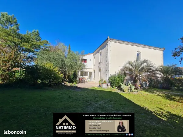 Maison 7 pièces 220 m²