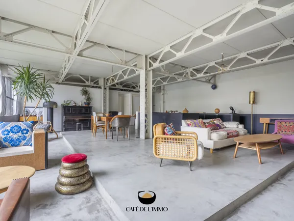 Local 5 pièces 192 m²