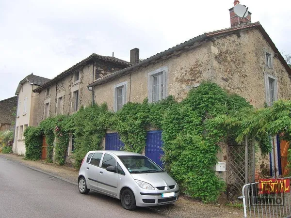 Maison 10 pièces 157 m²