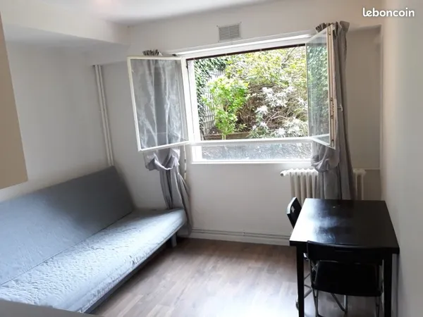 Studio meublé à louer - Place Stalingrad - Meudon