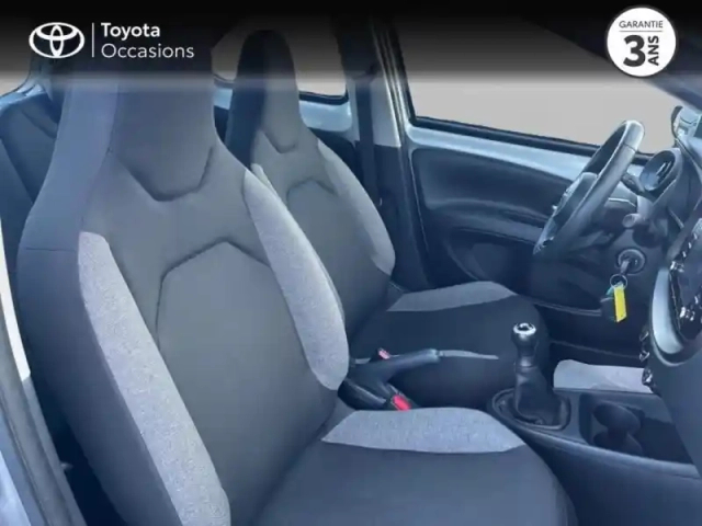 Toyota Aygo X 1.0 vvt-i 72ch dynamic — photo 14