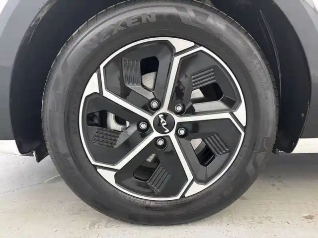 Kia Niro 1.6 gdi 171 ch phev dct6 — photo 28