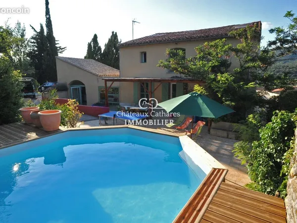 Propriété 9 pièces 225 m²