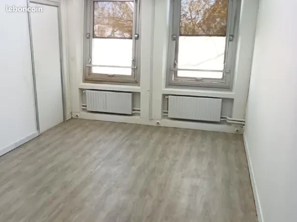 Bureau 20 m²