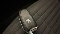 Peugeot 208 e-208 136ch Style — photo 16