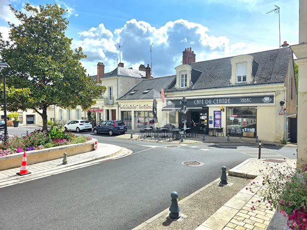 Local commercial 6 pièces 75 m²