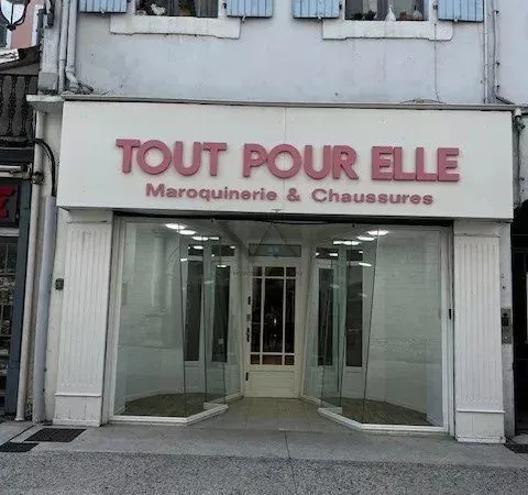 Boutique 45 m² Montélimar