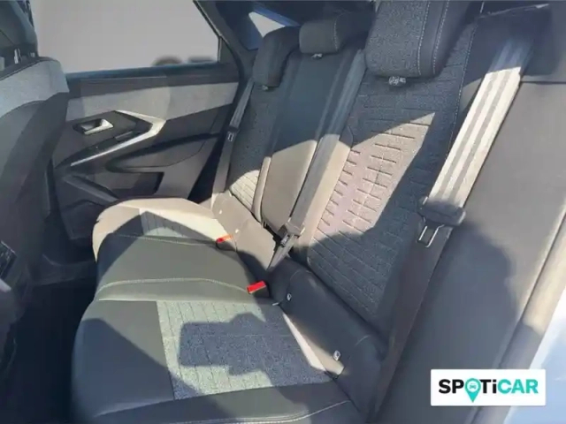 Peugeot 3008 hybrid 145 e-dcs6 — photo 54