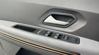 Dacia Jogger 1.6 hybrid 140ch Extreme 7 places -24 — photo 16