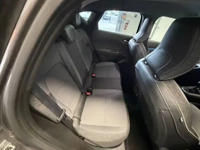 Renault Captur tce 90 ch — photo 26