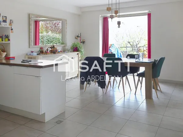 160 m², impasse, proche de centre, terrase, jardin