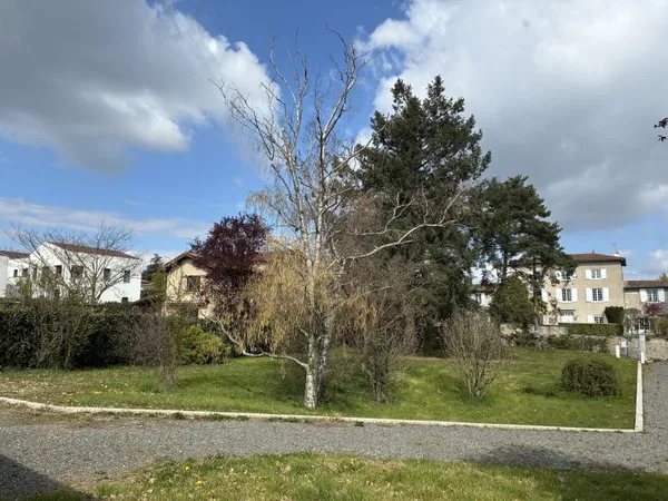 Vends terrain