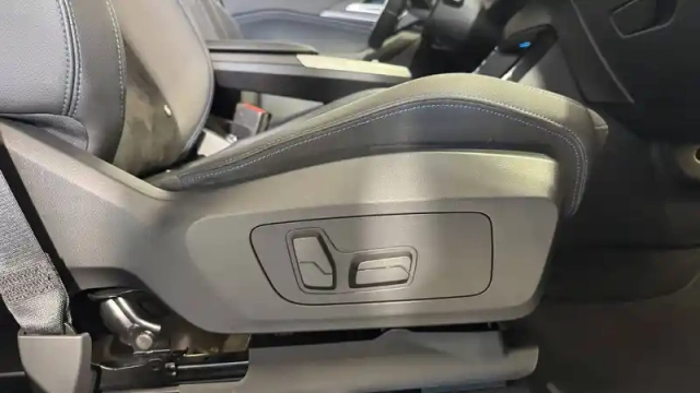 Bmw Serie 2 active tourer 218i 136 ch dkg7 — photo 24