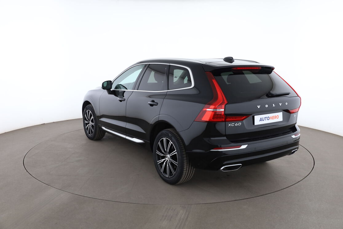 Volvo XC60 2.0 B4 AWD Geartronic 8 — photo 3