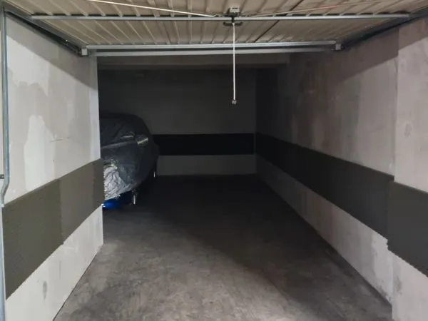 AV garage fermé double St Charles