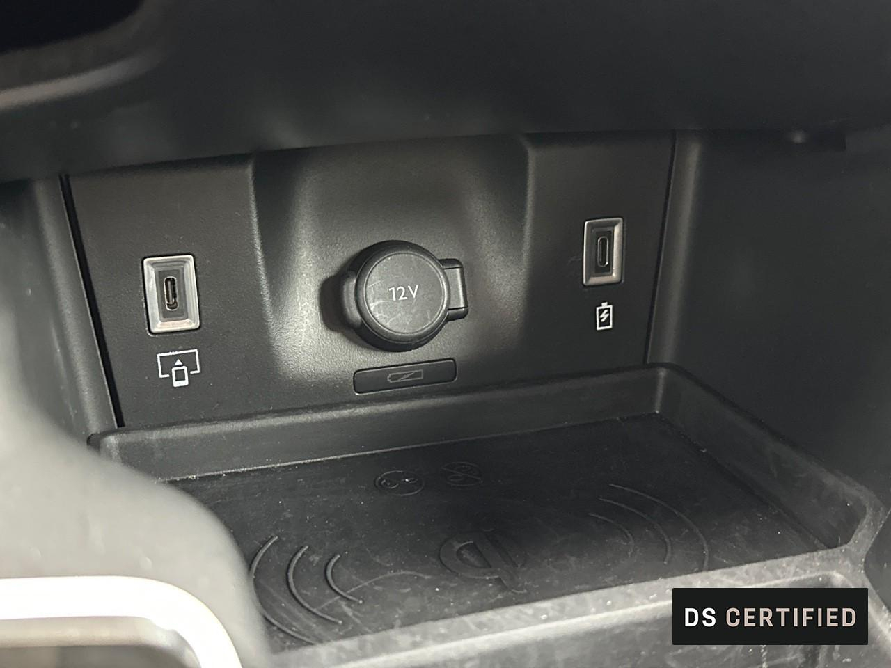 Ds Ds 7 crossback bluehdi 130 eat8 edition france — photo 29