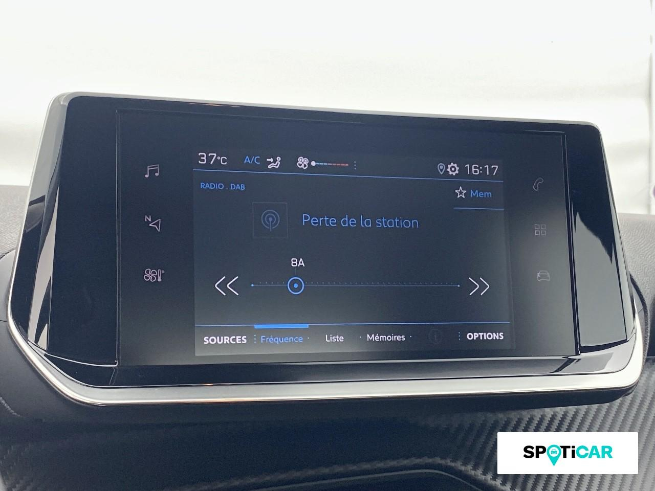Peugeot 208 1.2 puretech 75ch s&s active pack — photo 13