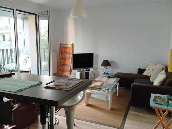 Appartement t2 46m2 avec balcon et parking