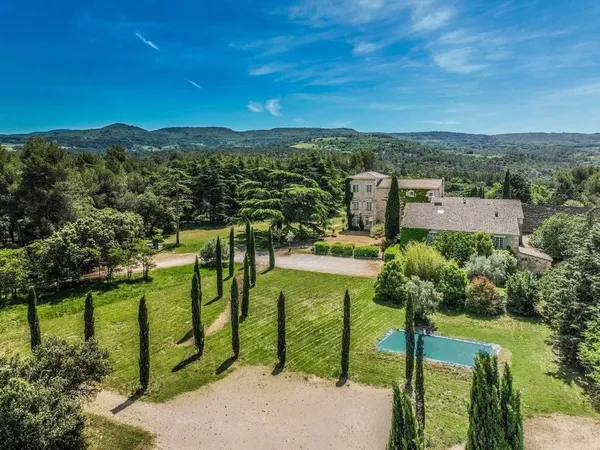 Maison de luxe 15 pièces 1200 m²