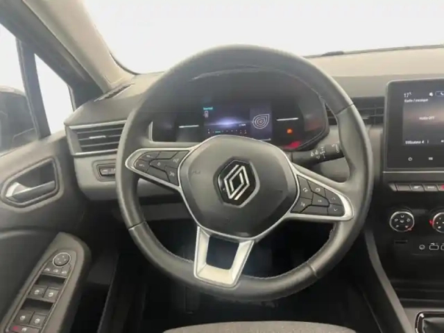 Renault Clio 1.0 tce 90ch evolution — photo 30
