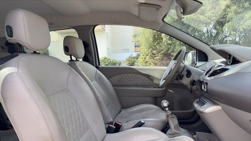 Renault Twingo 1.2 LEV 75 - Initiale – 2013 – 97550 km – Bicarburation essence bioéthanol – Boîte Manuelle — photo 10