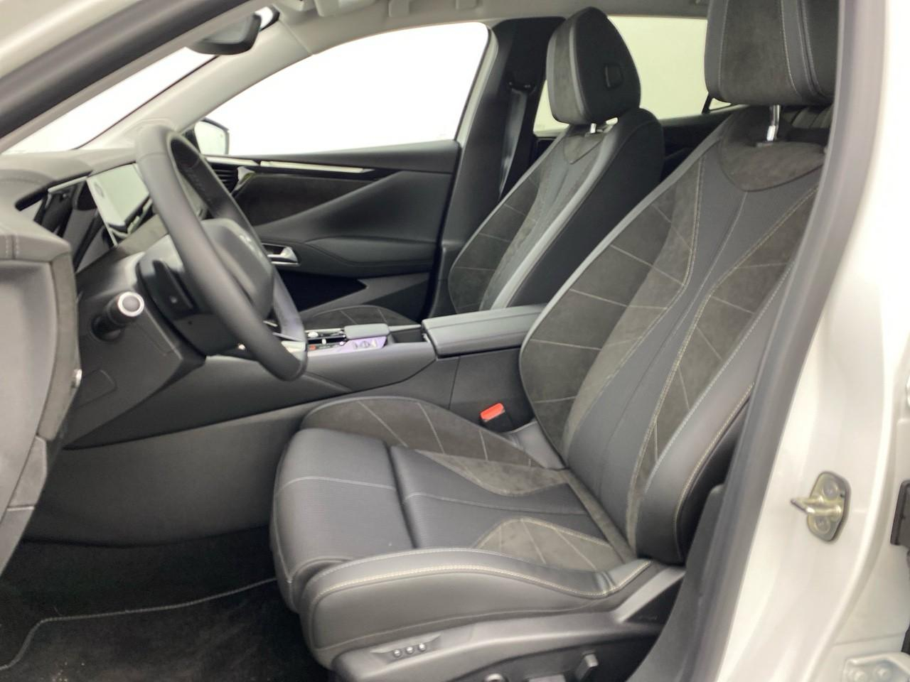 Ds Ds 4 bluehdi 130 eat8 etoile - alcantara — photo 9