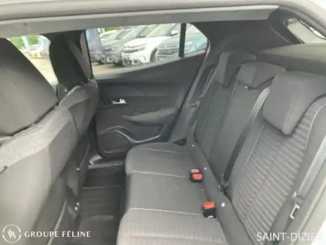 Peugeot 2008 e- 136ch style — photo 10