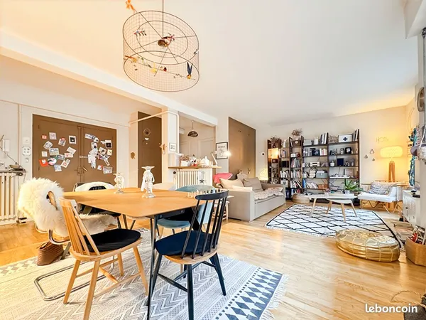 Appartement 6 pièces 120 m²