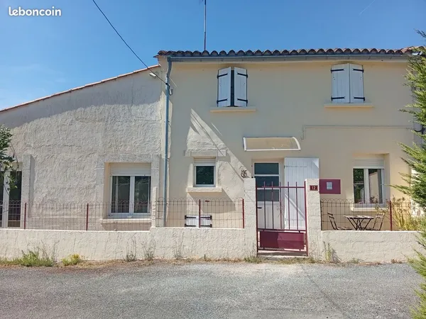 Maison 4 pièces 115m² sur terrain de 700m²