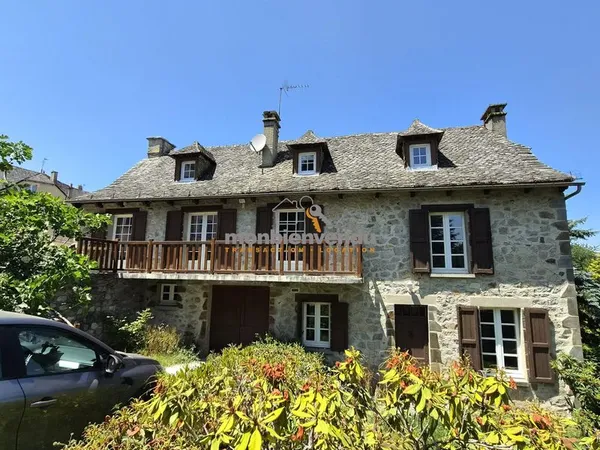 Maison 6 pièces 158 m²