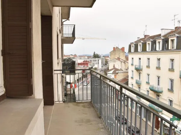 Appartement 4 pièces 85 m²