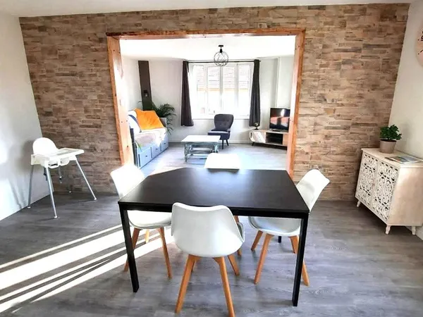 Appartement 65 m² en rez de chaussée et son garage
