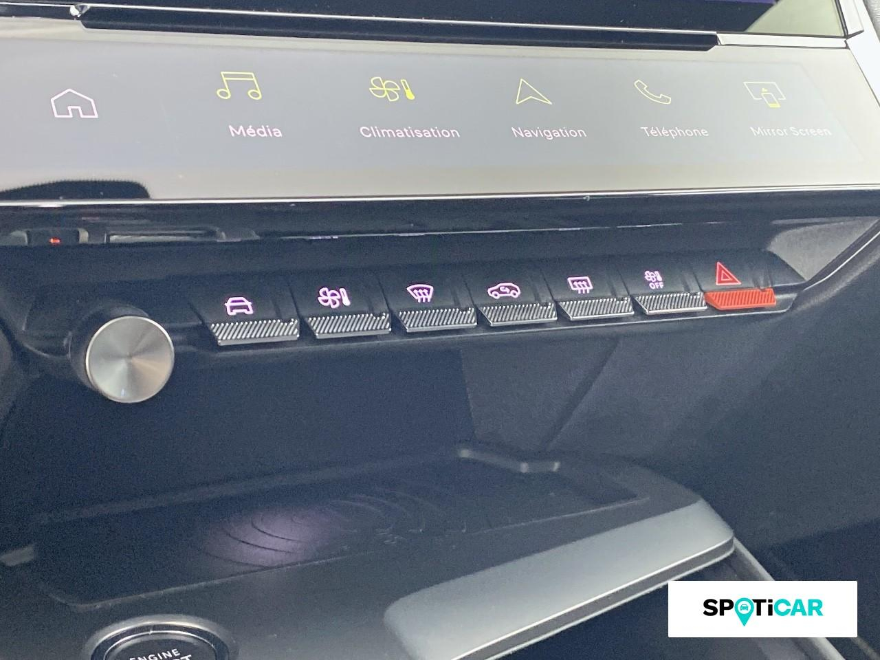 Peugeot 308 sw phev 180ch gt e-eat8 — photo 15