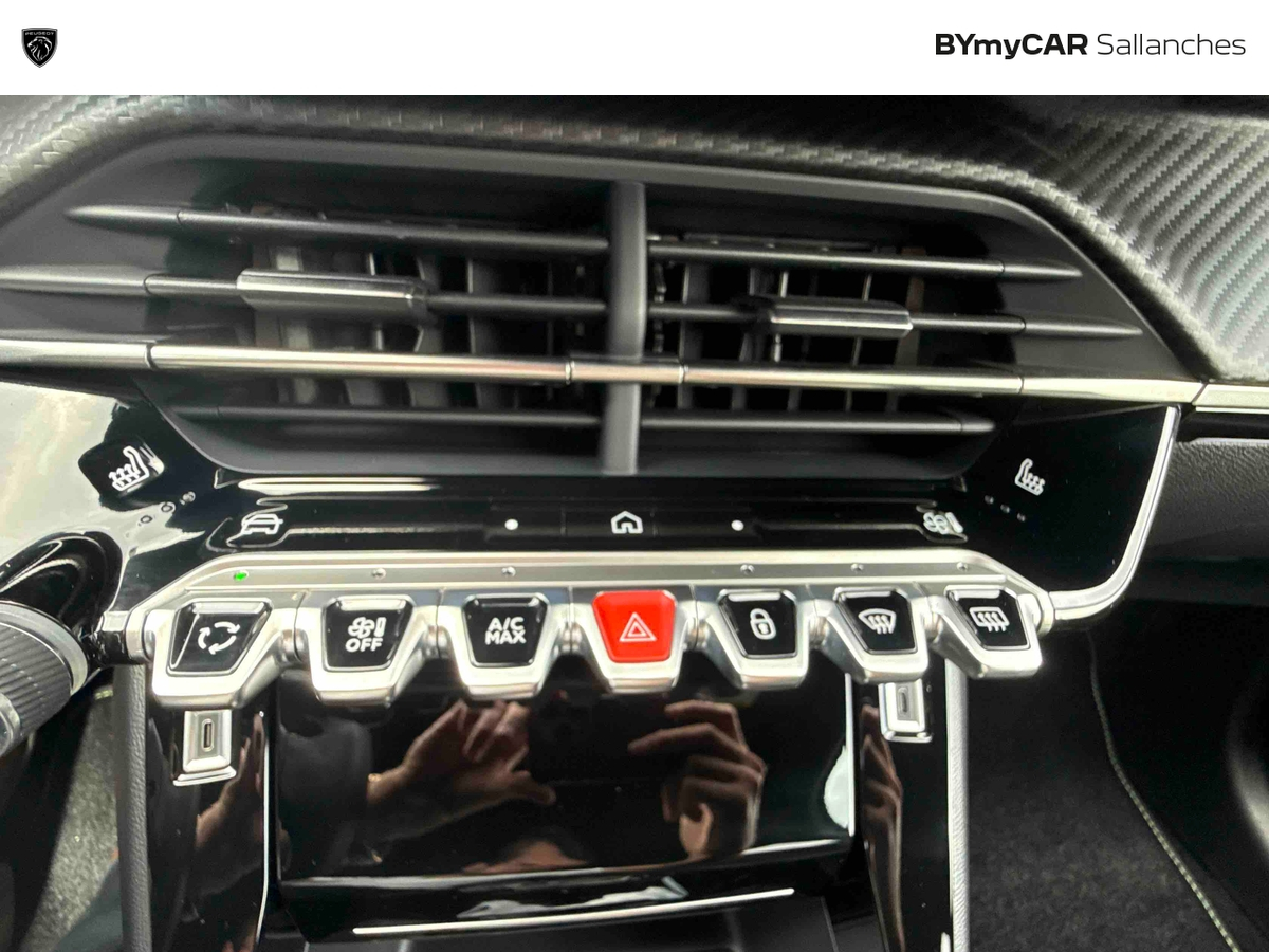 Peugeot 208 Hybrid 145 ch e-DCS6 — photo 29