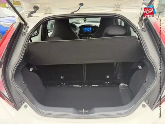 Toyota Aygo X 1.0 vvt-i 72ch dynamic my24 — photo 14