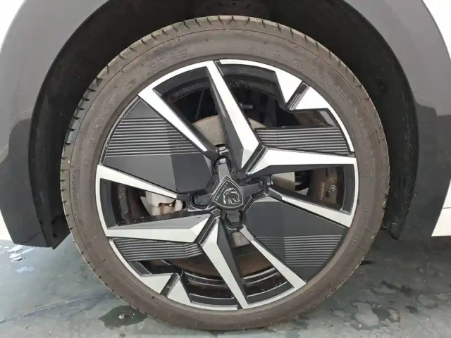 Peugeot 208 hybrid 110 e-dcs6 — photo 71