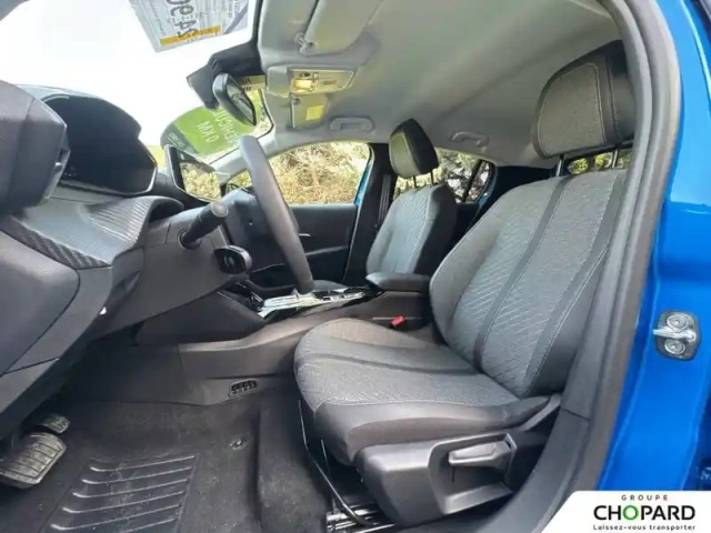 Peugeot 208 hybrid 110 e-dcs6 — photo 11