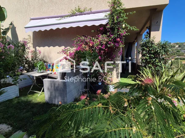 T2 AVEC TERRASSE ET JARDIN - COUP DE COEUR !