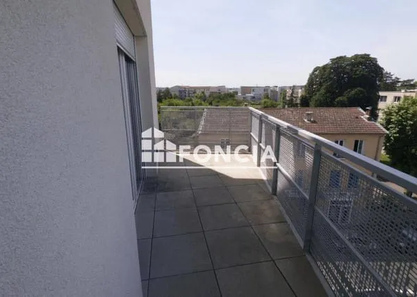 Appartement 4 pièces 80 m²